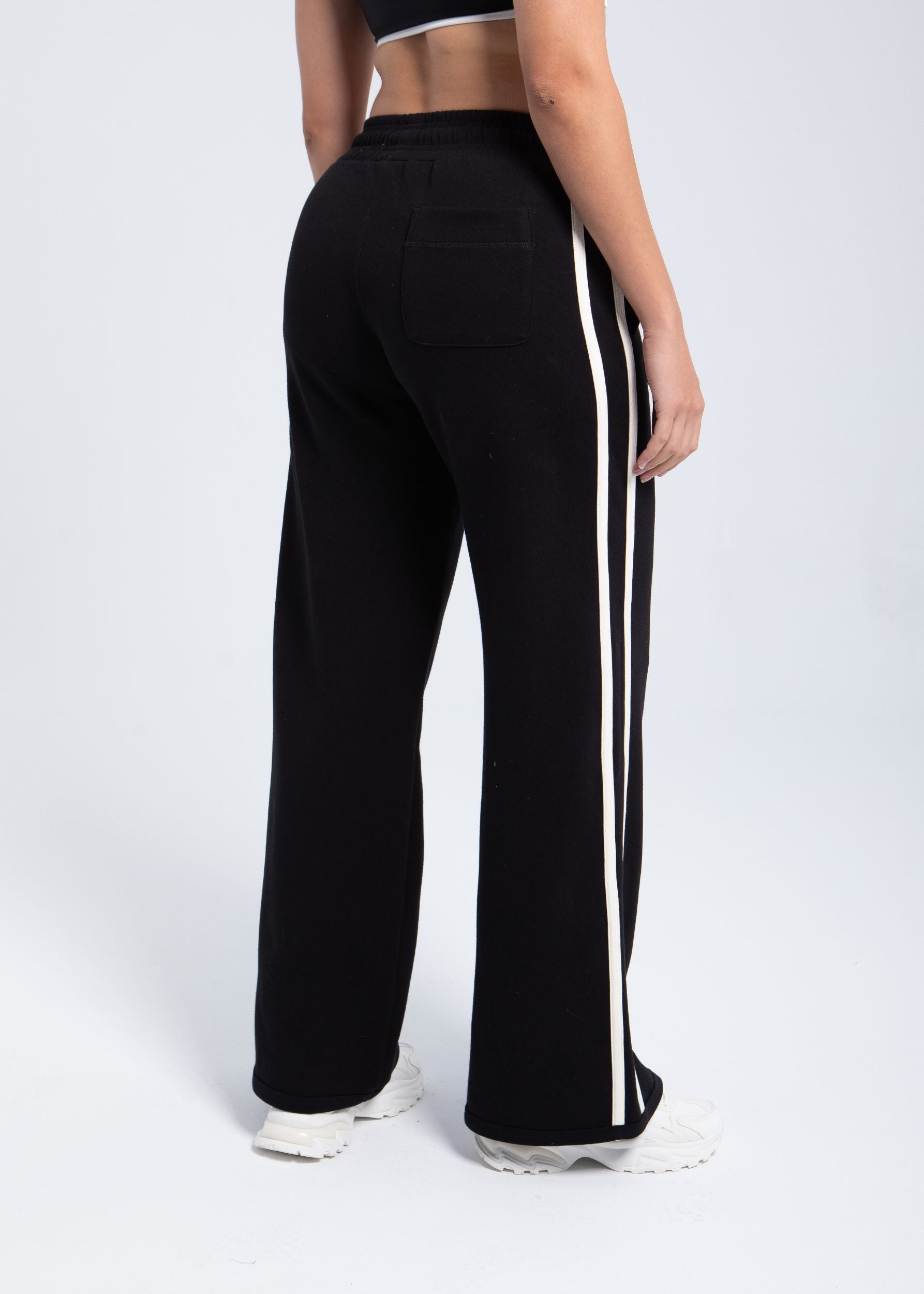 Elite Structured Straight Pant jet black side stripe detail