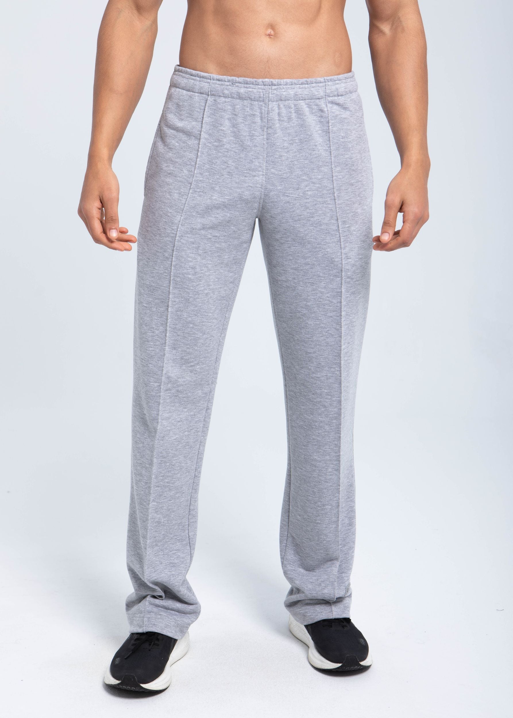 Men’s essential pleated fleece pant front view in heather grey