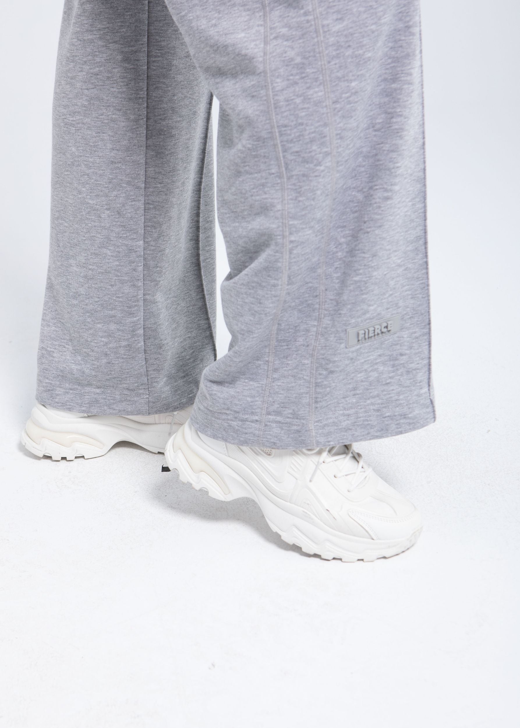 Essential Gray Structured Wide-Leg Fleece Pant | Polished Comfort