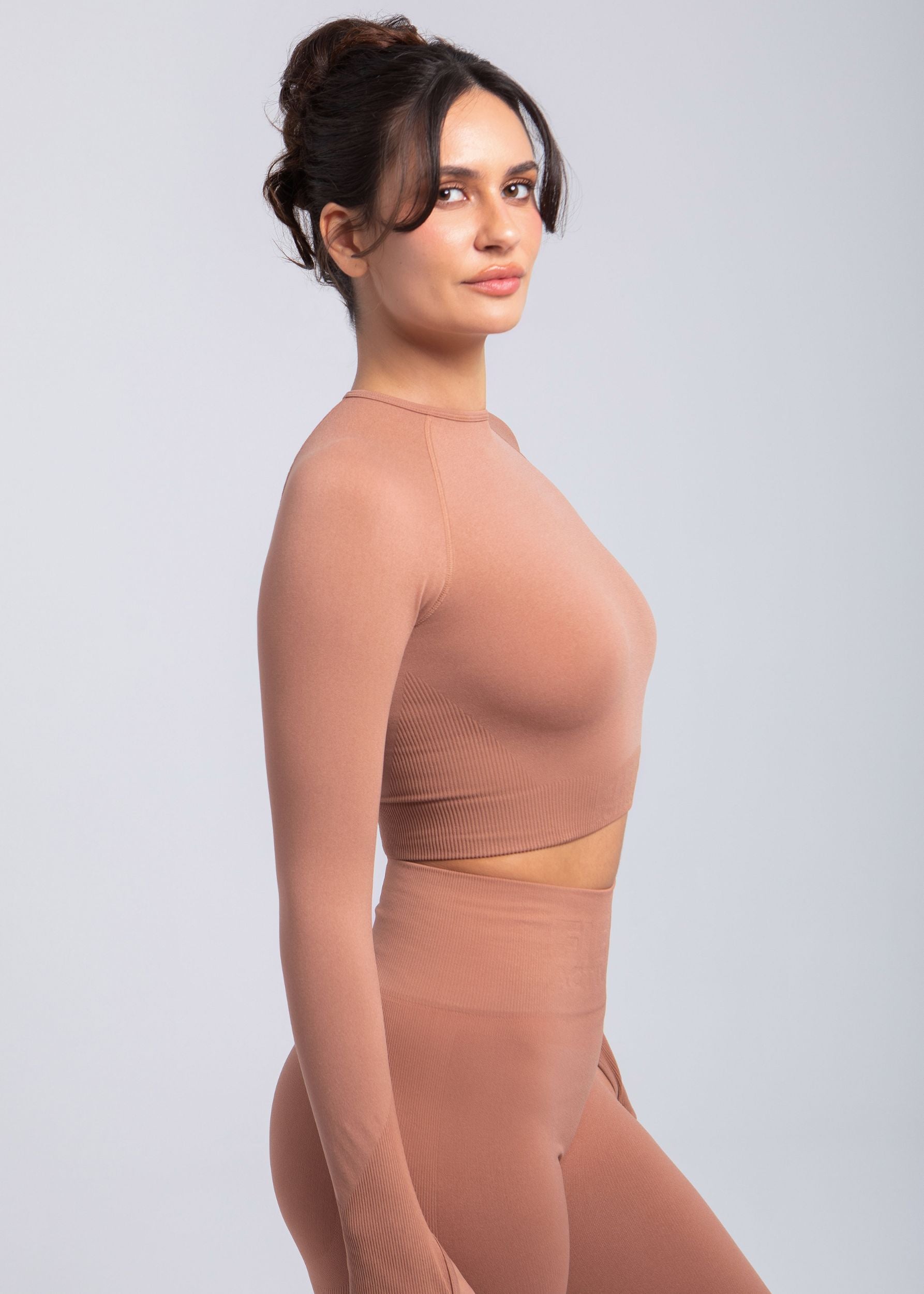 Second Skin Long Sleeve Crop Top – Desert Mocha
