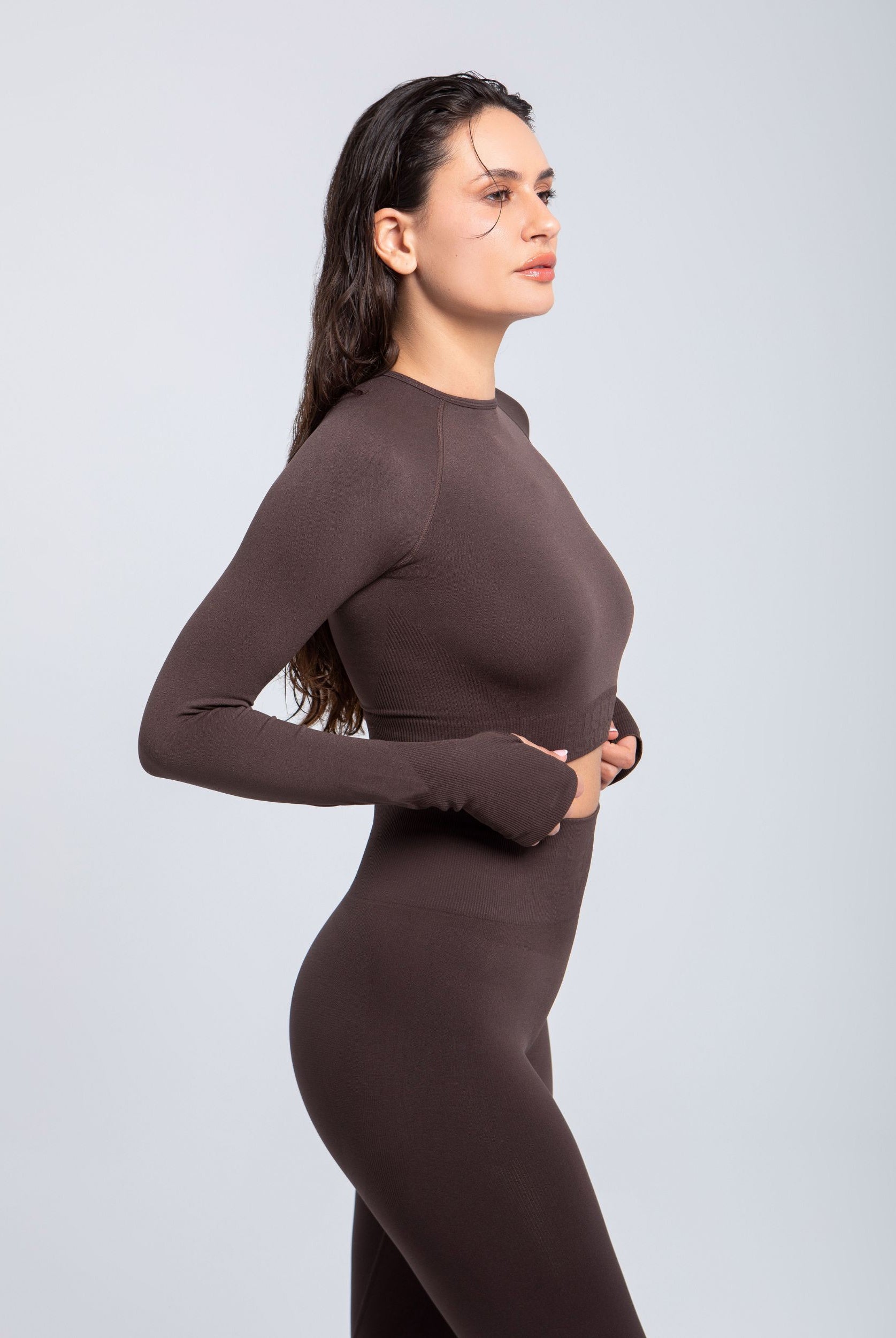 Second Skin Long Sleeve Crop Top – Espresso