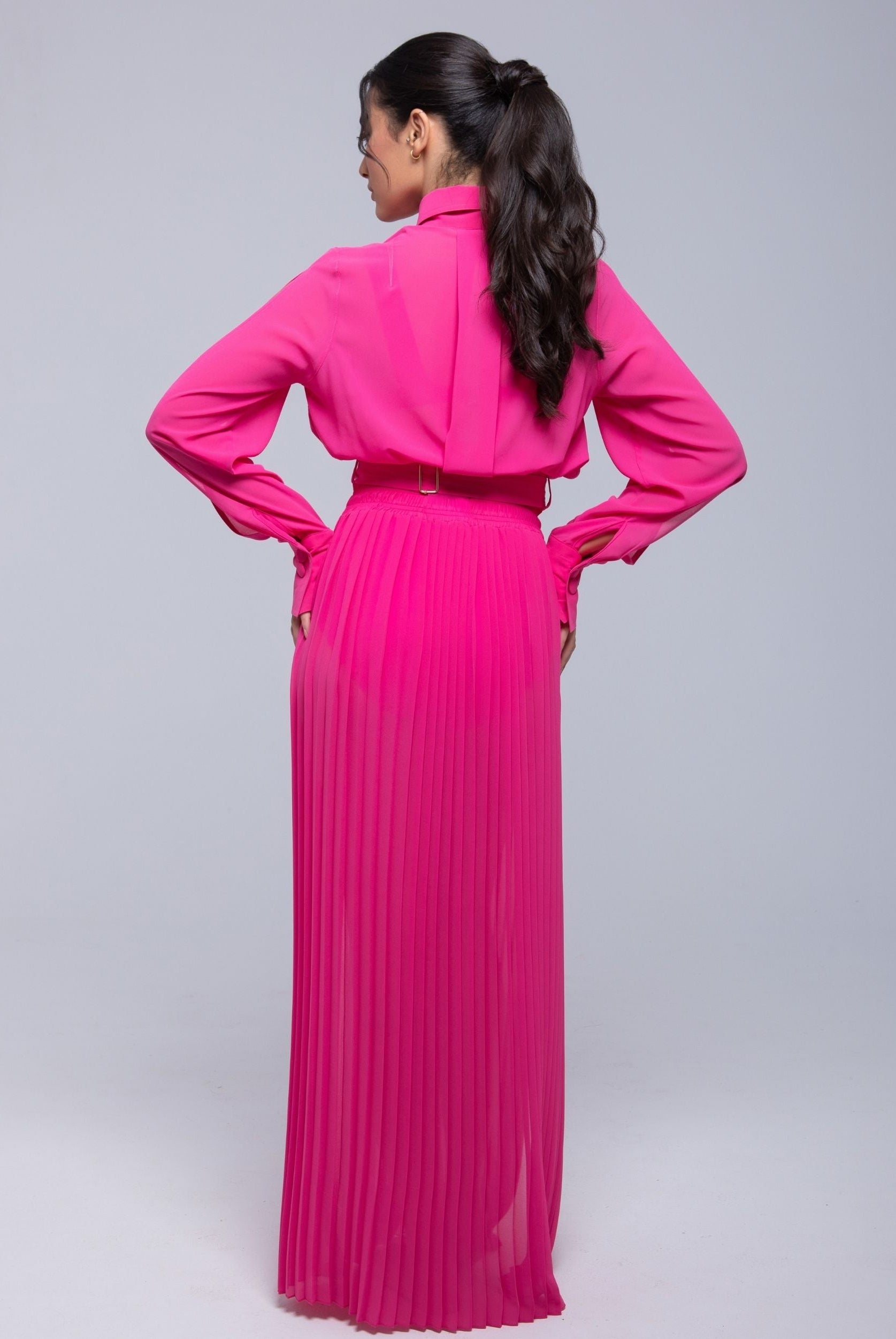 Sheer maxi skirt with lightweight muslin fabric and double side slits
