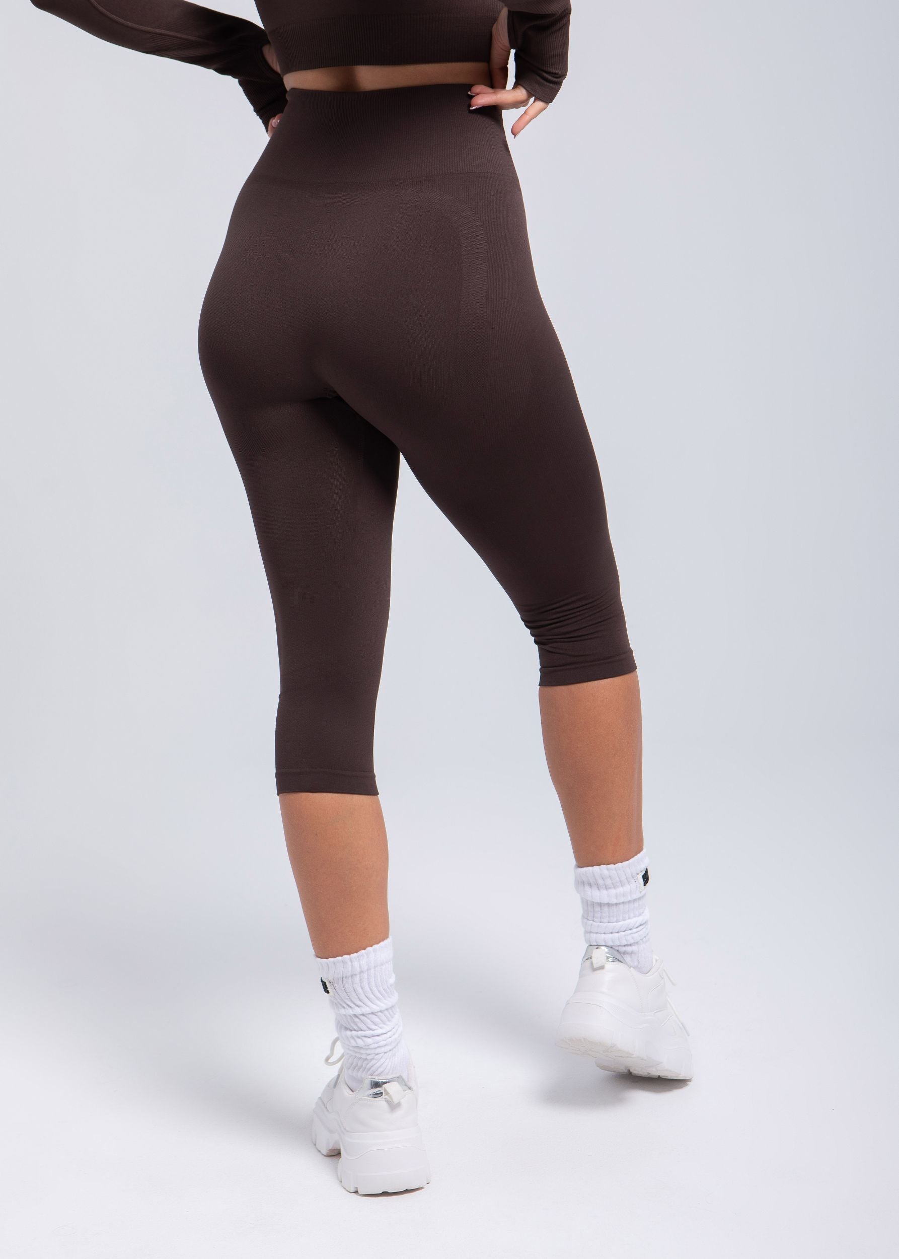 Second Skin Sculpting High-Waist Capri - Espresso